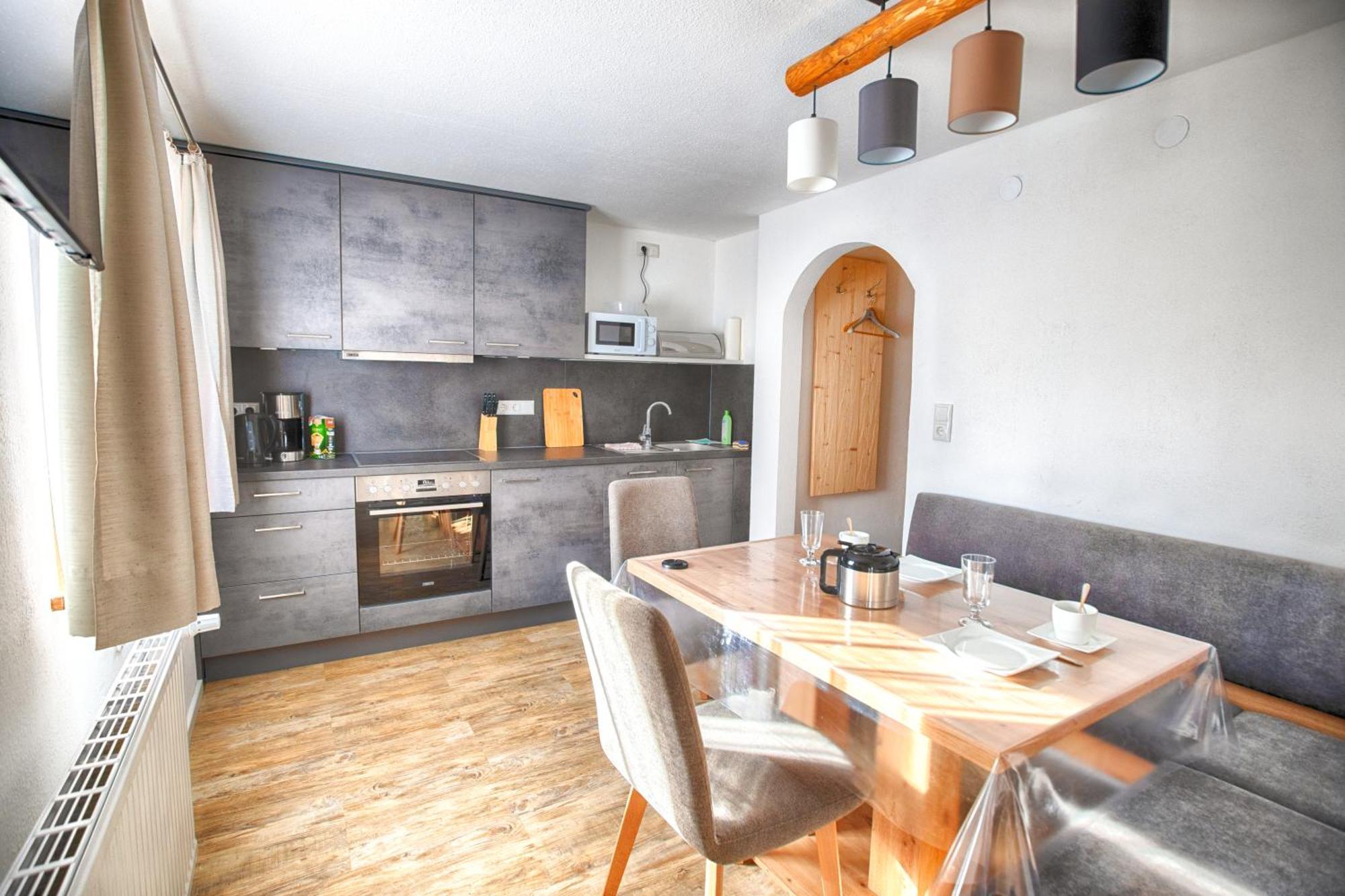 Haus Burgel Inklusive Koenigscard Apartamento Vils Exterior foto